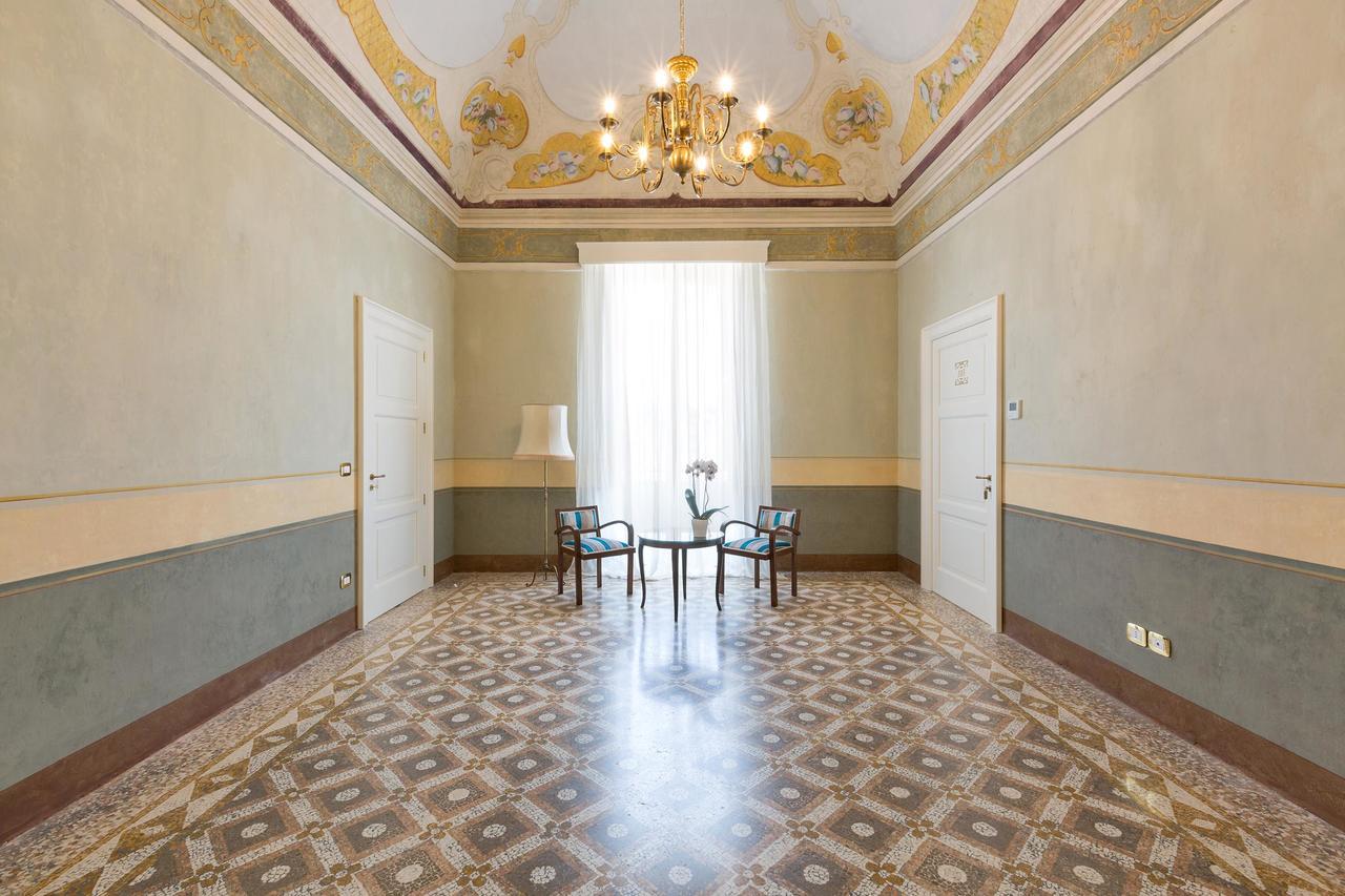 Palazzo Fasti Bed & Breakfast Casarano Exterior foto