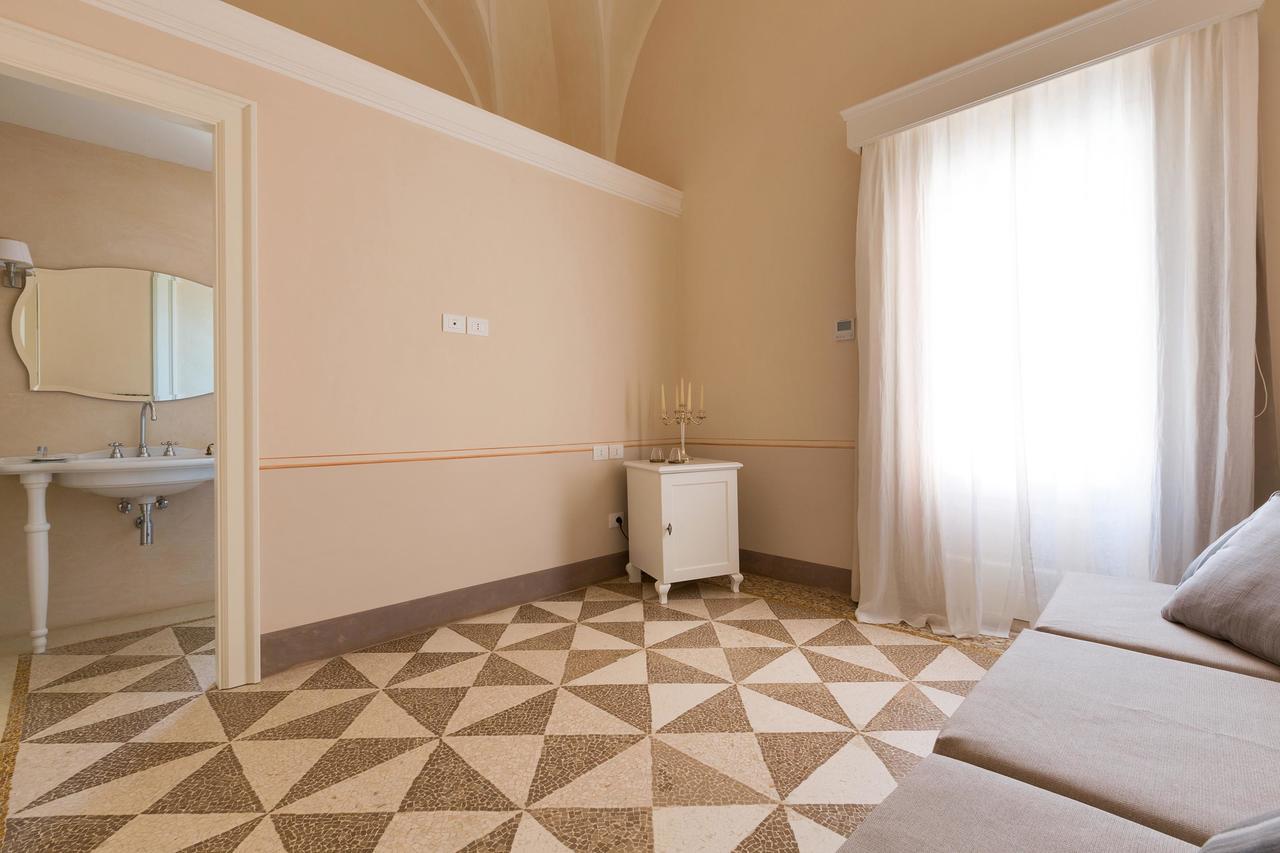 Palazzo Fasti Bed & Breakfast Casarano Exterior foto